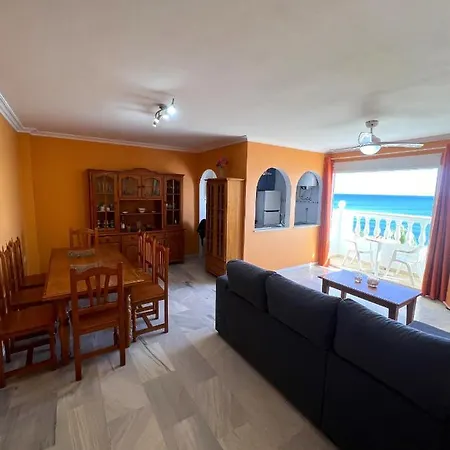 Apartment Sabinillas Sea Views By Homing Manilva